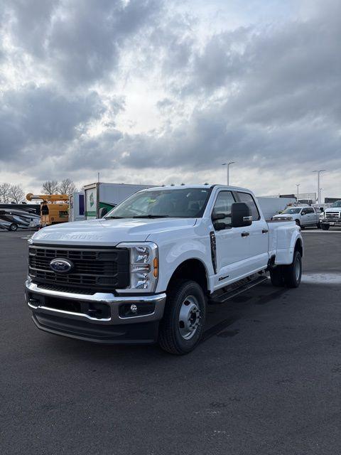 new 2026 Ford F-350 car, priced at $67,270