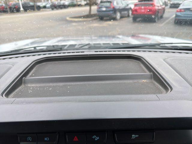 used 2022 Ford F-150 car, priced at $32,000