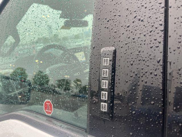 used 2021 Ford F-150 car, priced at $31,343