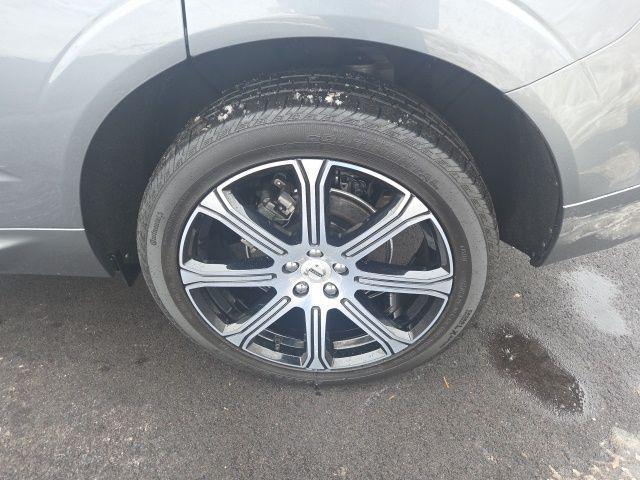 used 2021 Volvo XC60 car, priced at $30,255