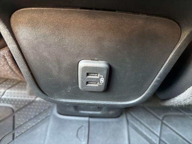 used 2022 Chevrolet Equinox car, priced at $20,991