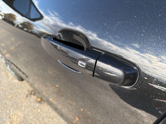 used 2022 Chevrolet Equinox car, priced at $20,991