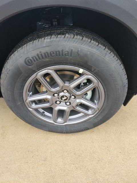 new 2025 Ford Bronco Sport car, priced at $29,424