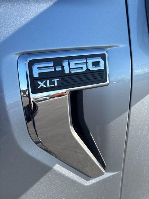 new 2025 Ford F-150 car, priced at $42,512