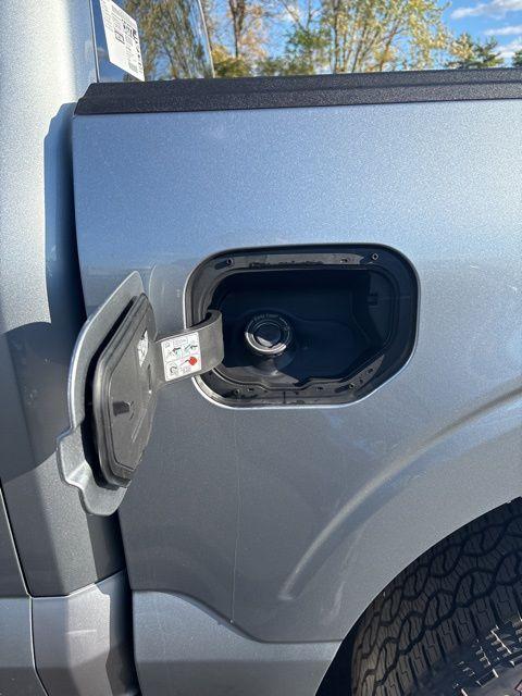 new 2025 Ford F-150 car, priced at $42,512