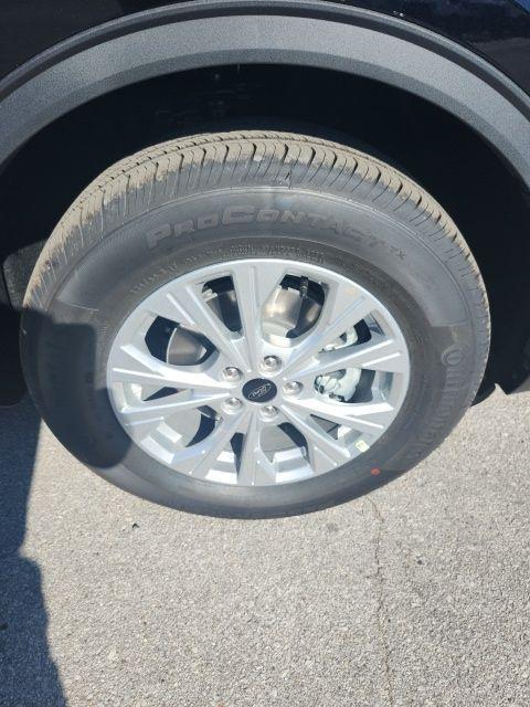 new 2026 Ford Escape car, priced at $29,734