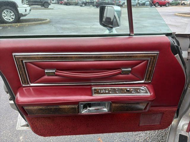 used 1979 Lincoln Continental car, priced at $9,899