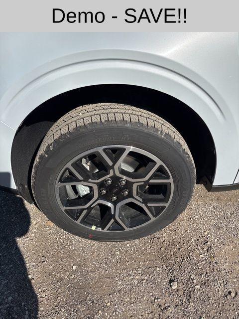 new 2025 Ford Maverick car, priced at $33,193