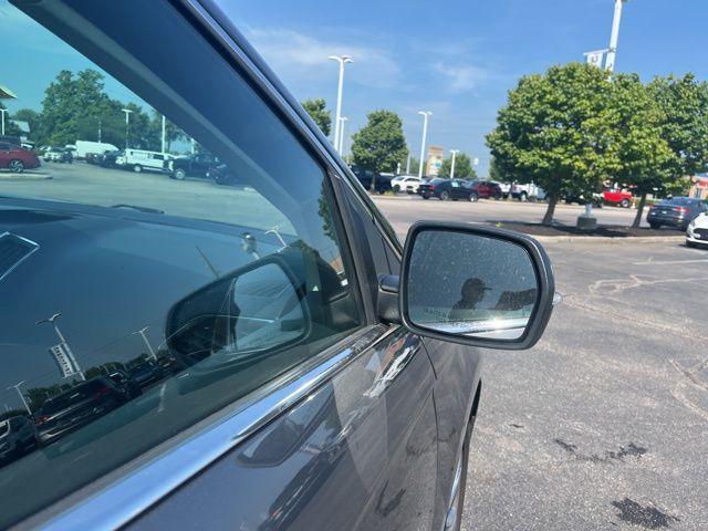 used 2024 Ford Edge car, priced at $27,774