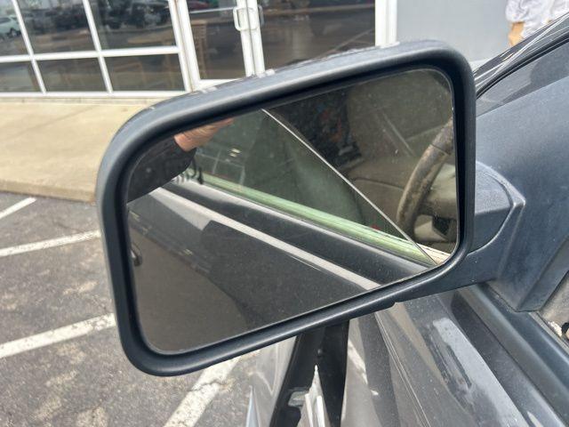 used 2007 Ford Edge car, priced at $3,874