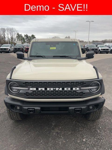 new 2025 Ford Bronco car, priced at $60,327