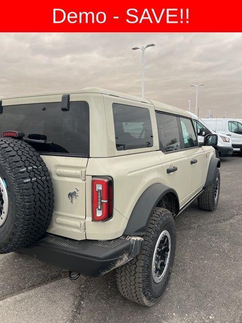 new 2025 Ford Bronco car, priced at $60,327