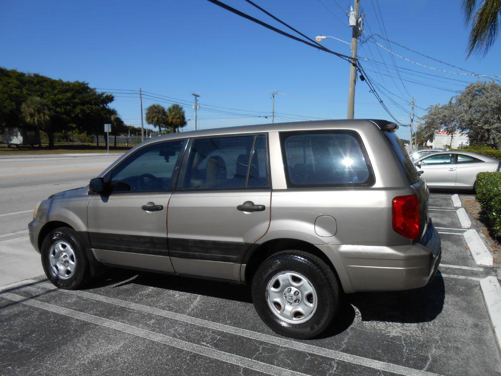 used 2003 Honda Pilot car, priced at $3,671