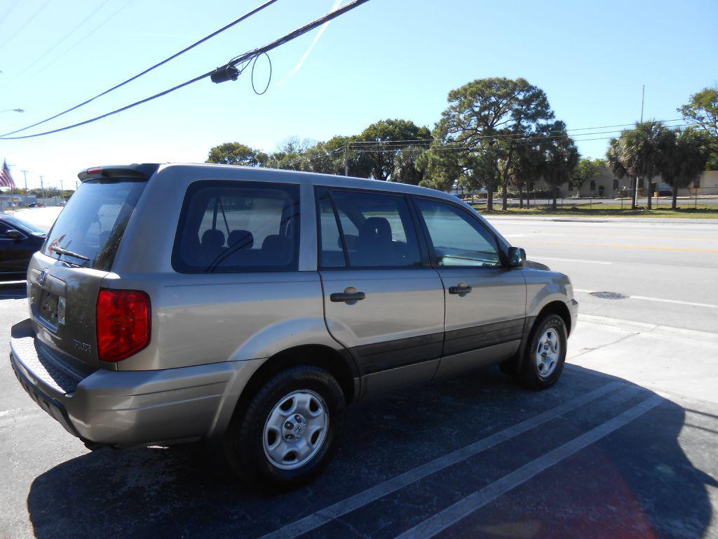used 2003 Honda Pilot car, priced at $3,671