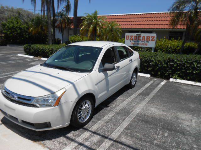 used 2010 Ford Focus car, priced at $6,879