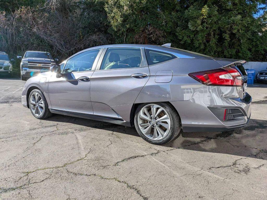used 2018 Honda Clarity Plug-In Hybrid car, priced at $16,500
