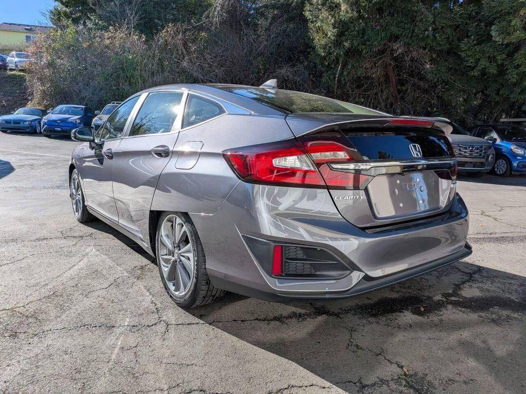 used 2018 Honda Clarity Plug-In Hybrid car, priced at $16,500