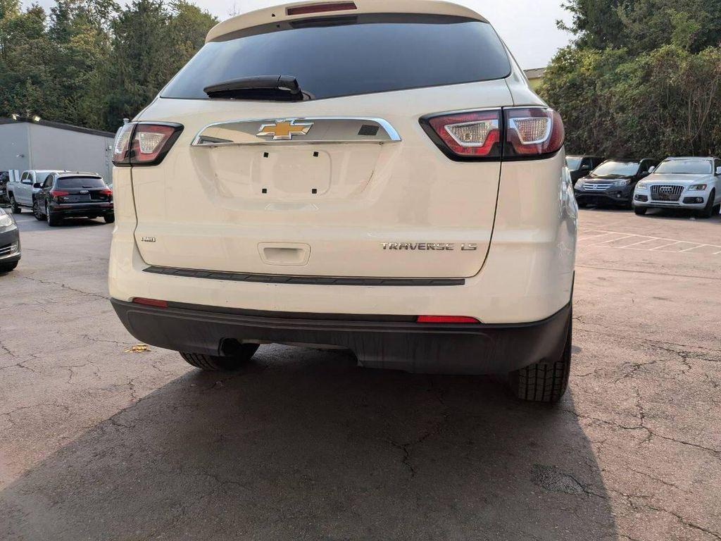 used 2014 Chevrolet Traverse car, priced at $8,800