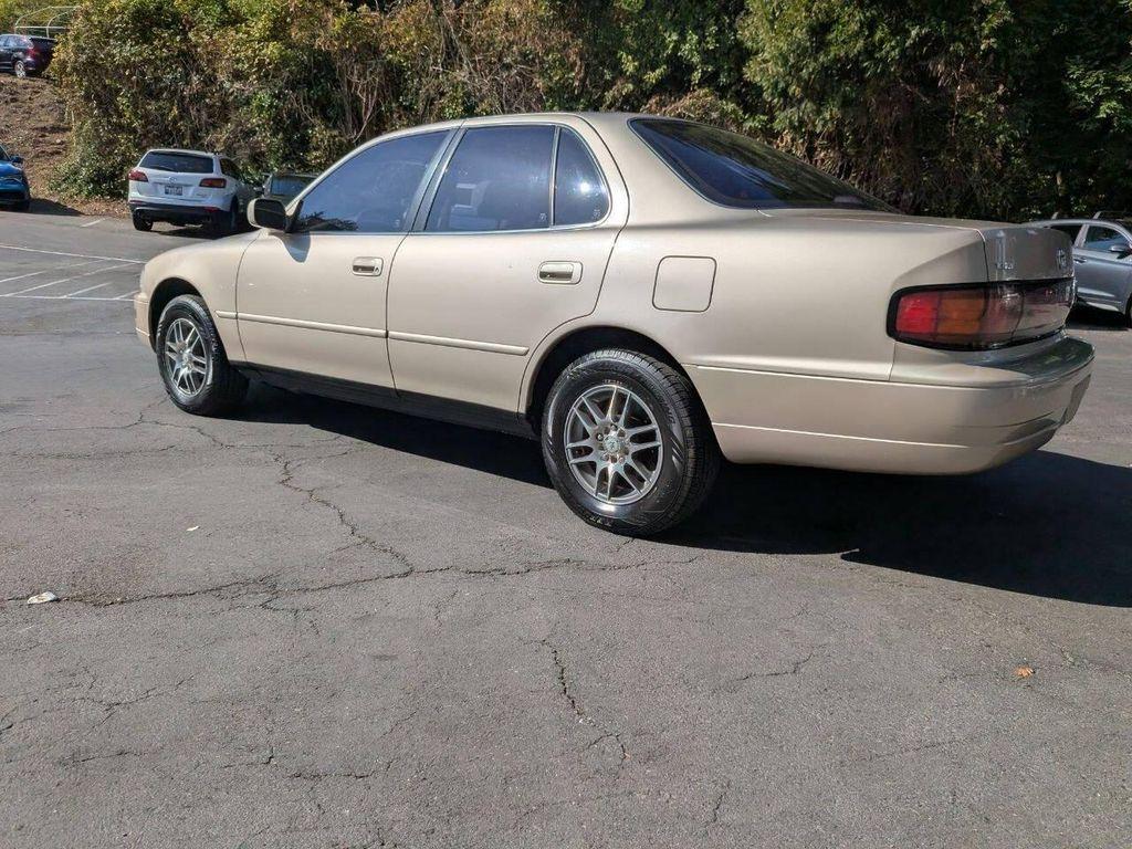 used 1993 Toyota Camry car, priced at $6,500