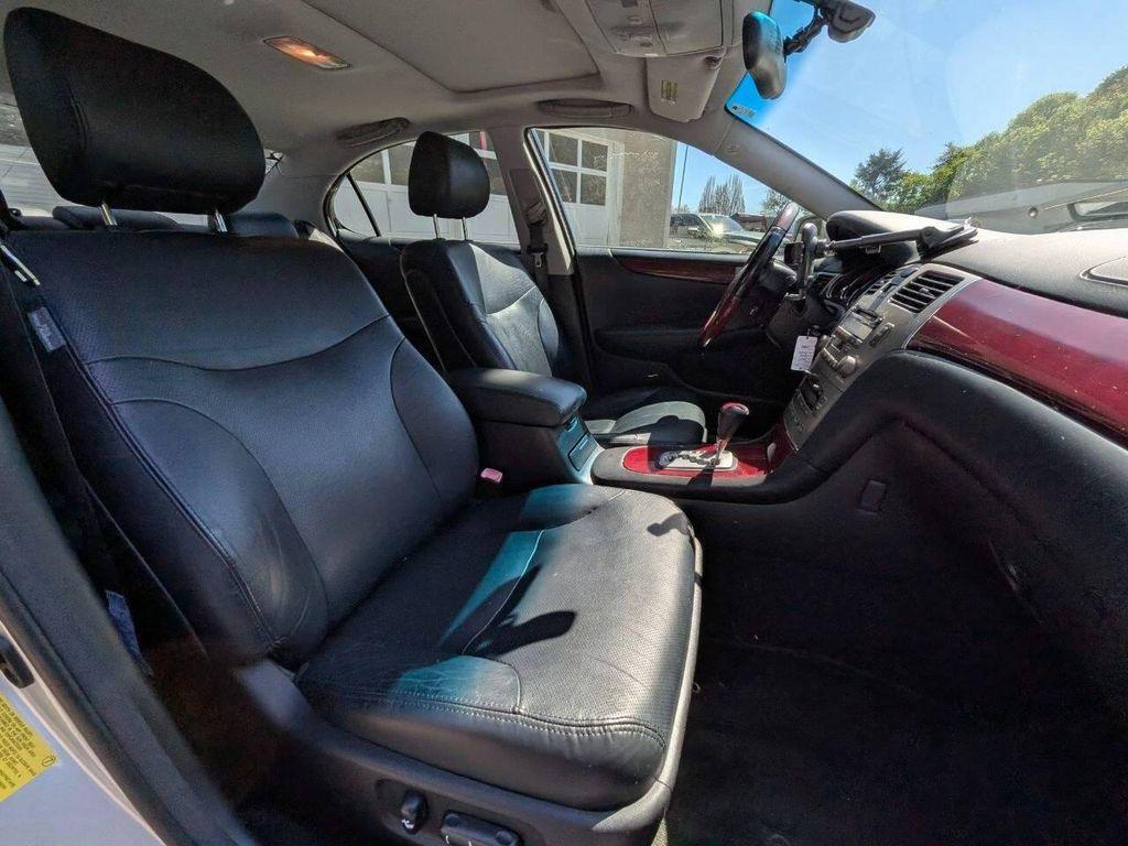 used 2005 Lexus ES 330 car, priced at $2,500