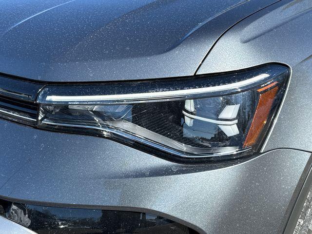 new 2026 Volkswagen Taos car, priced at $35,001