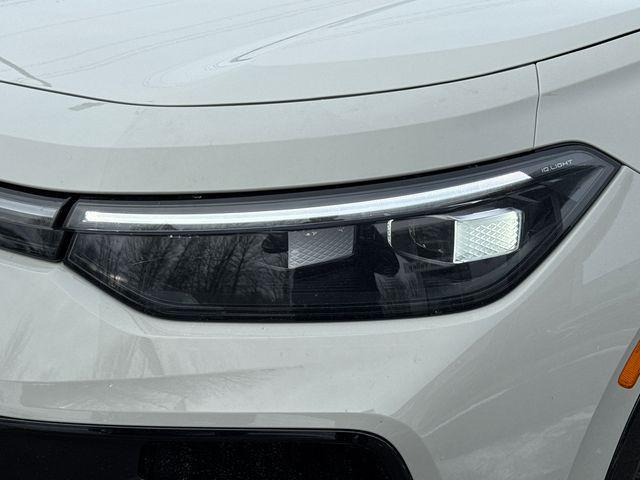 new 2026 Volkswagen Tiguan car, priced at $45,741