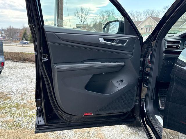 new 2026 Volkswagen Atlas Cross Sport car, priced at $56,802