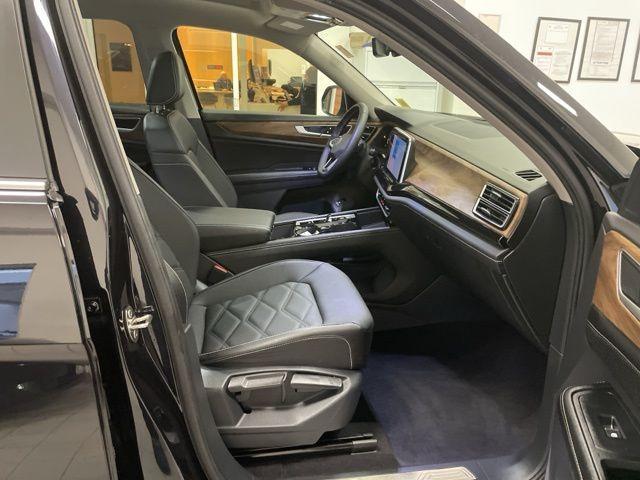 used 2025 Volkswagen Atlas car, priced at $37,488