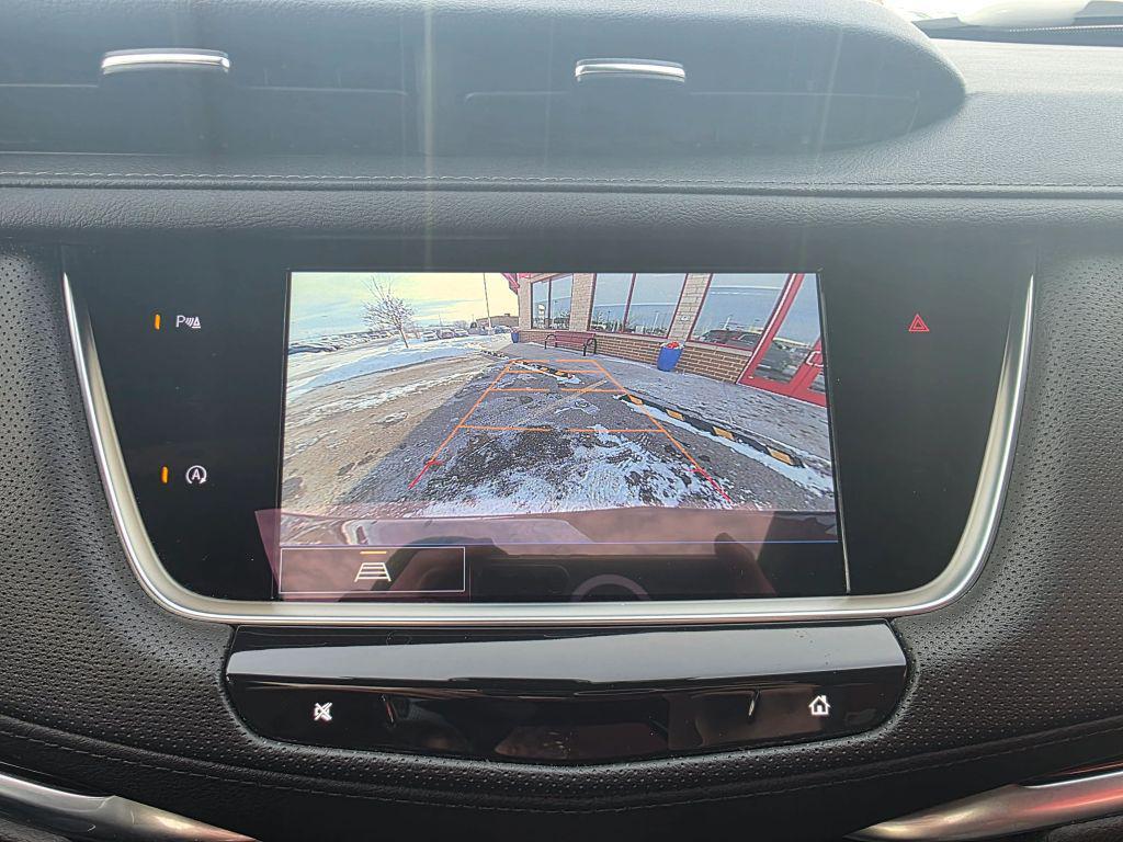 used 2024 Cadillac XT5 car, priced at $30,995