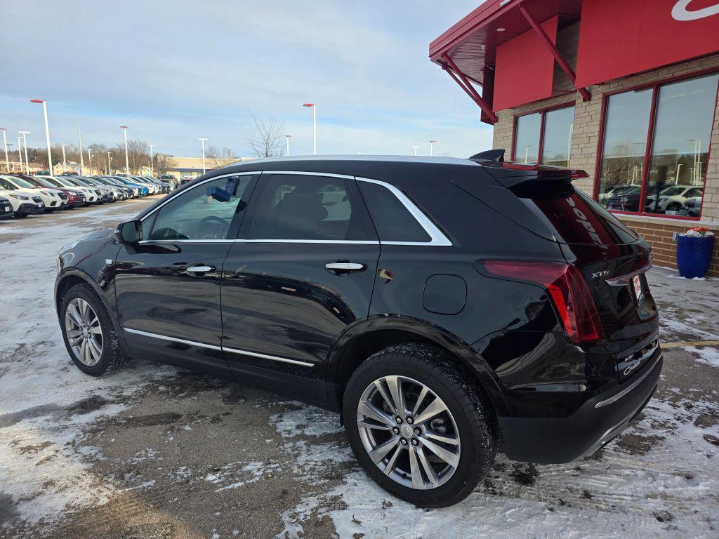 used 2024 Cadillac XT5 car, priced at $30,995