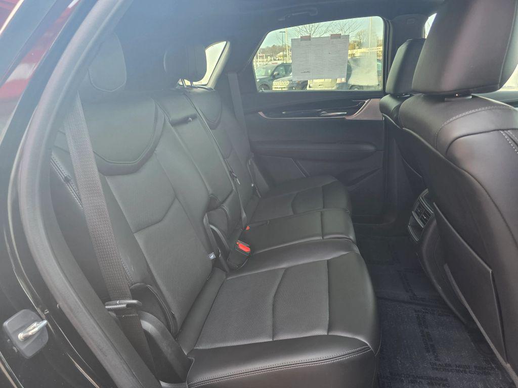 used 2024 Cadillac XT5 car, priced at $30,995