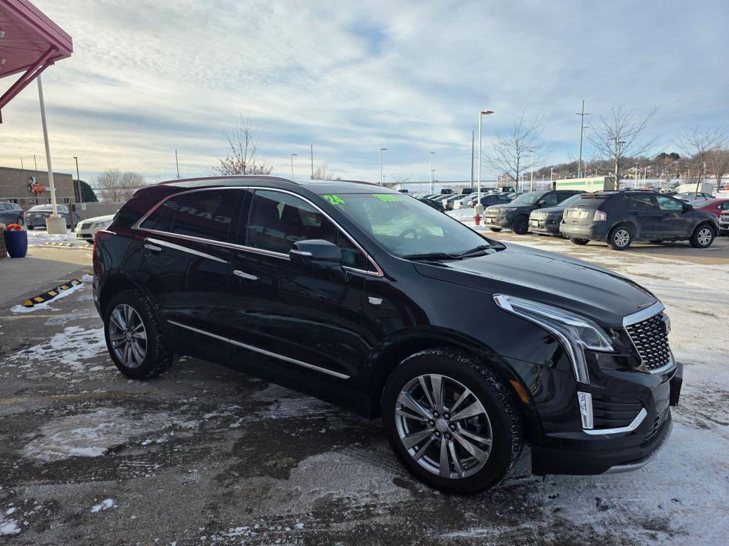 used 2024 Cadillac XT5 car, priced at $30,995