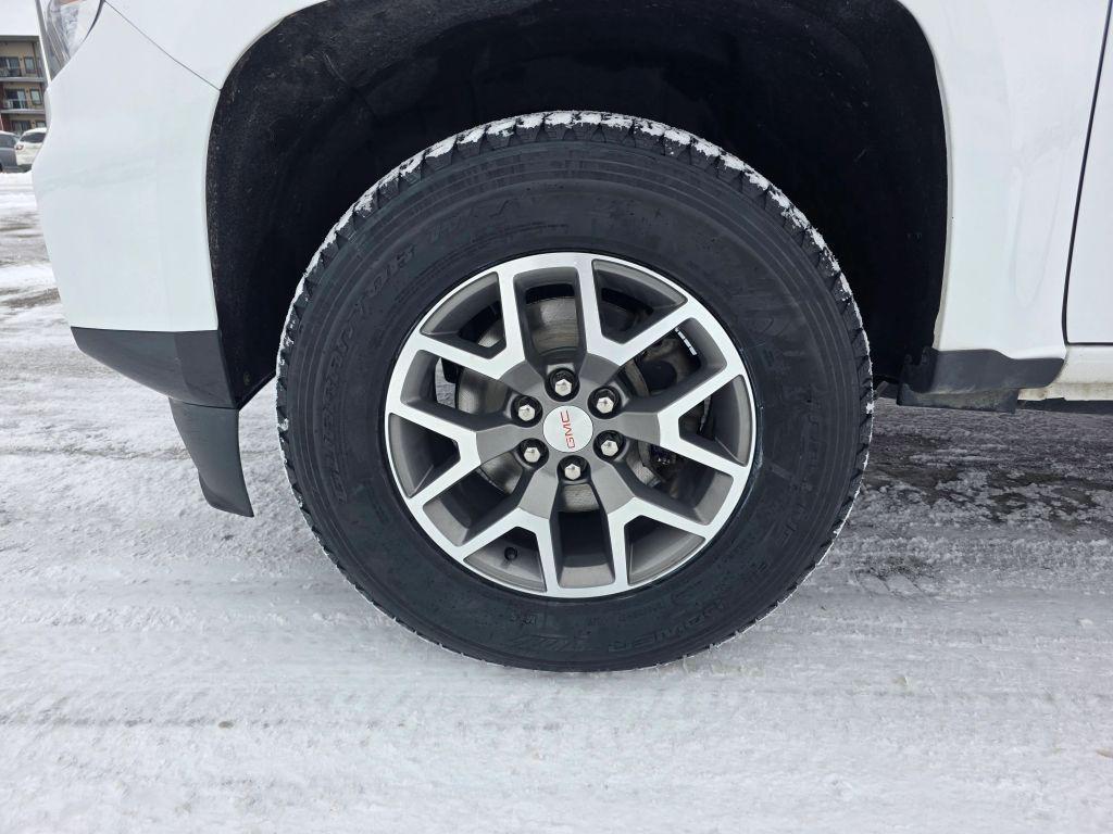 used 2021 GMC Canyon car, priced at $25,995