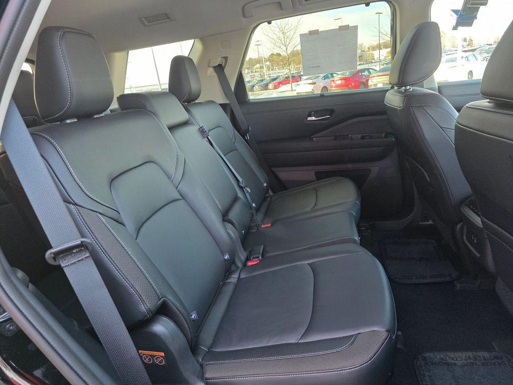 used 2024 Nissan Pathfinder car, priced at $27,995
