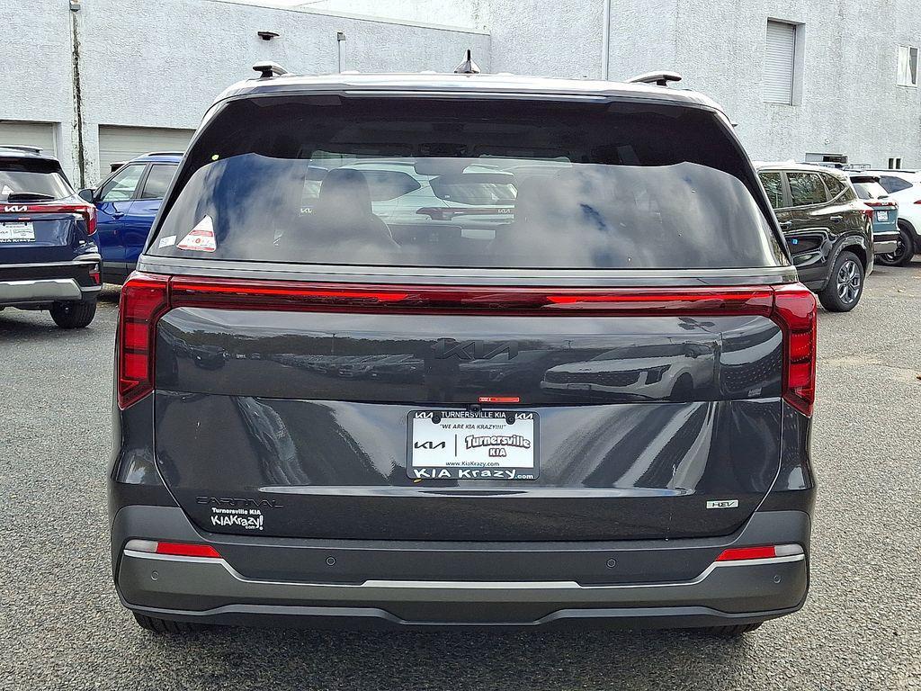new 2026 Kia Carnival Hybrid car, priced at $50,900