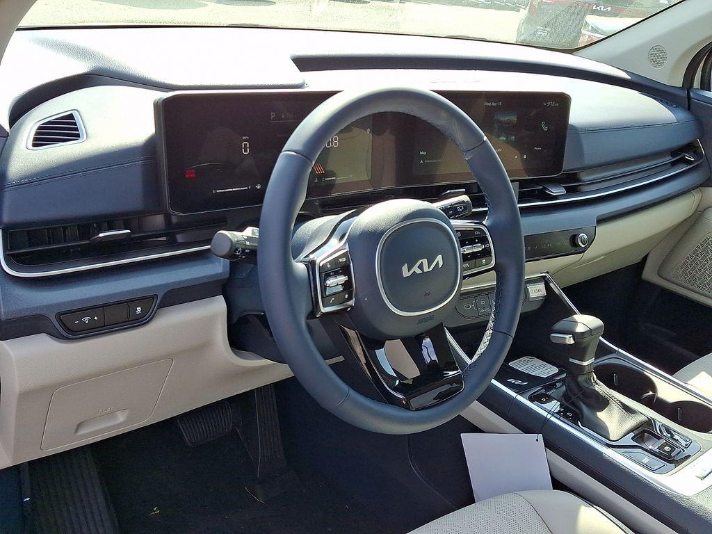 new 2026 Kia Carnival car, priced at $43,580