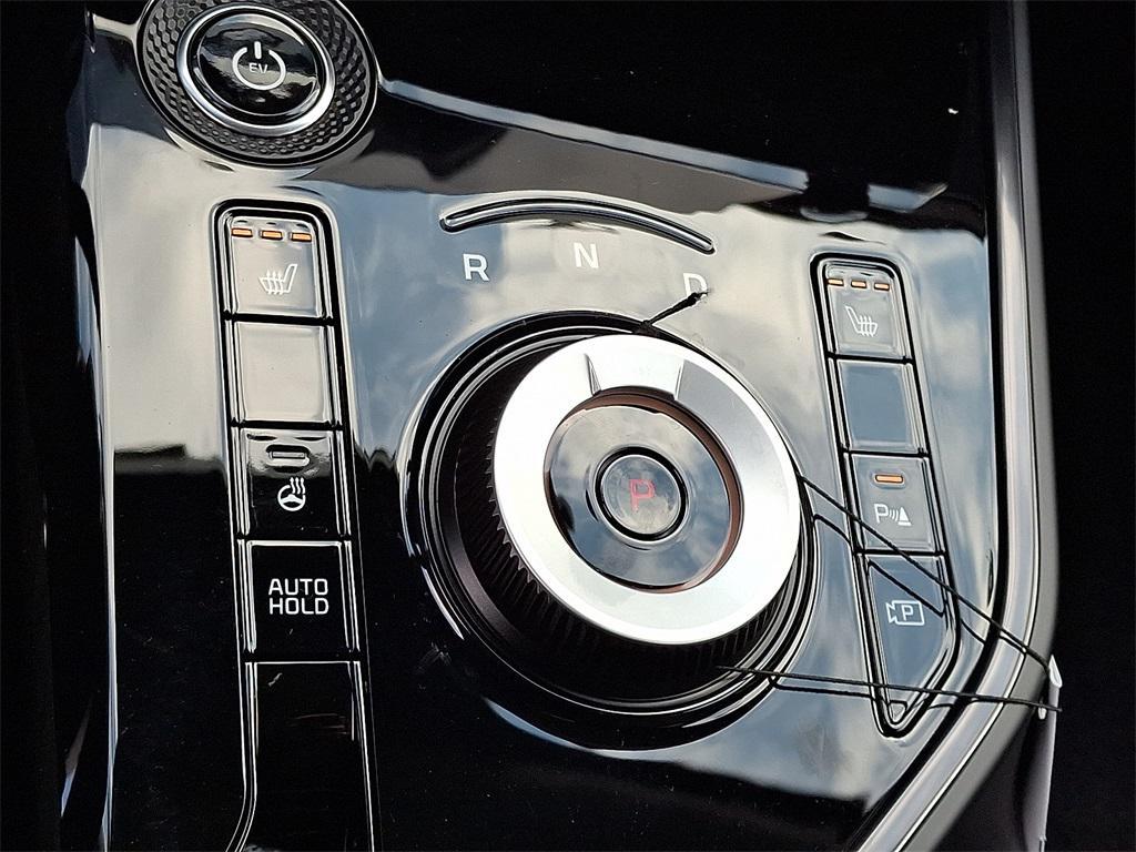 new 2025 Kia Niro EV car, priced at $42,705