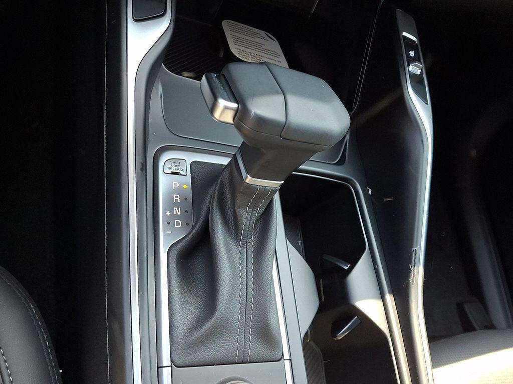 new 2026 Kia Sorento car, priced at $38,705