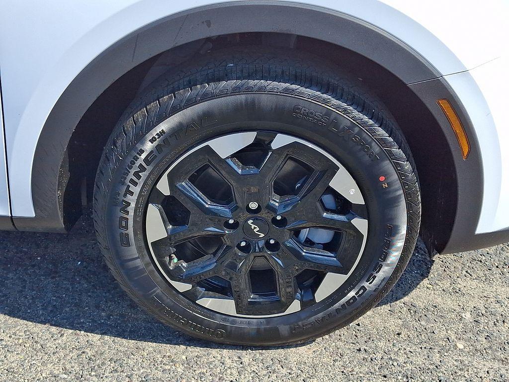 new 2026 Kia Sorento car, priced at $38,705