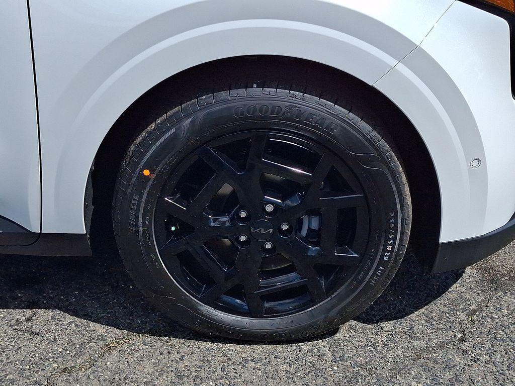 new 2026 Kia Carnival car, priced at $49,930