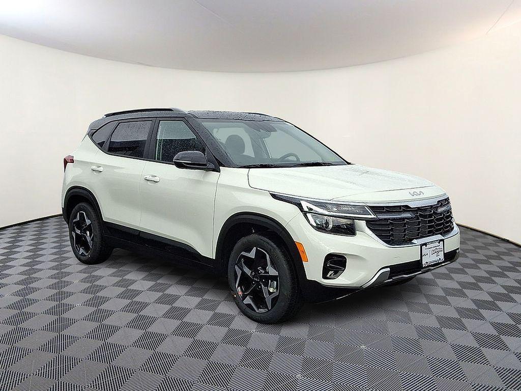 new 2026 Kia Seltos car, priced at $28,000
