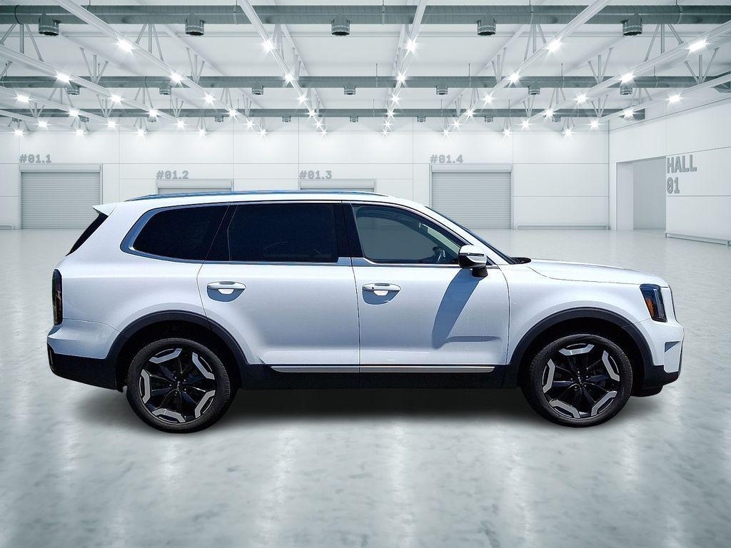 used 2023 Kia Telluride car, priced at $38,500