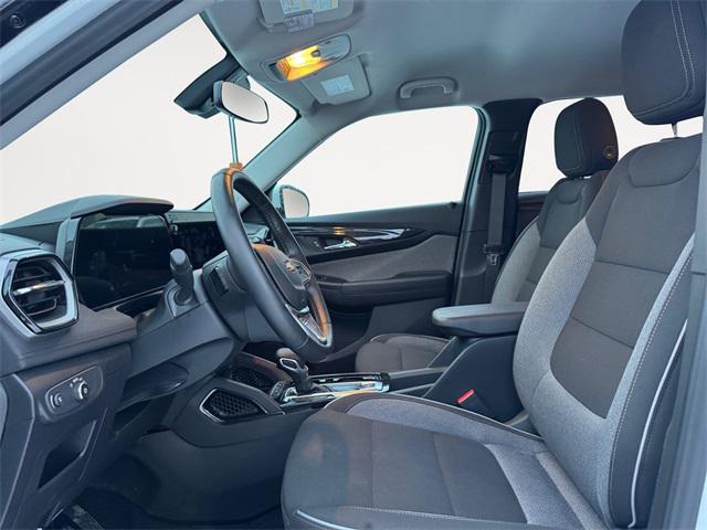 used 2025 Chevrolet TrailBlazer car, priced at $27,988