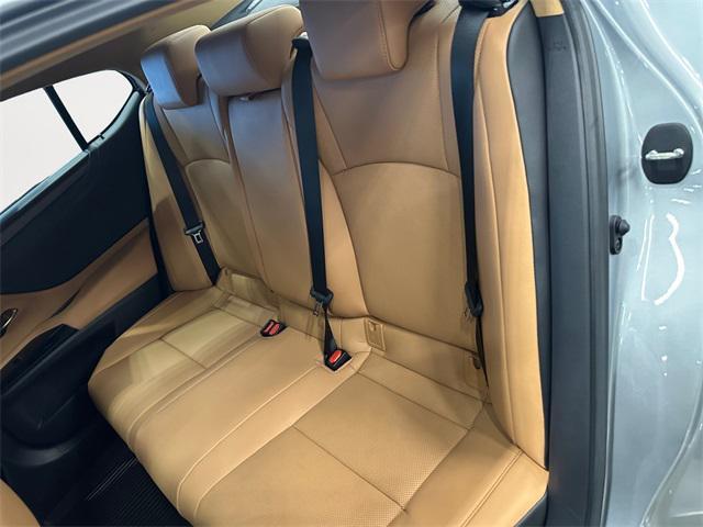 new 2025 Lexus ES 300h car, priced at $47,528