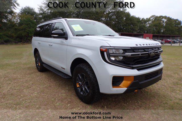 new 2025 Ford Expedition car, priced at $82,445