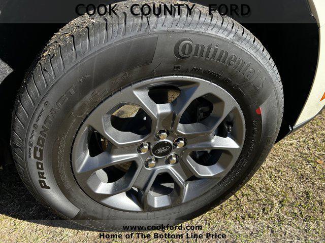 new 2025 Ford Maverick car, priced at $32,494