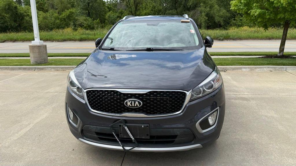 used 2021 Kia Sorento car, priced at $22,900