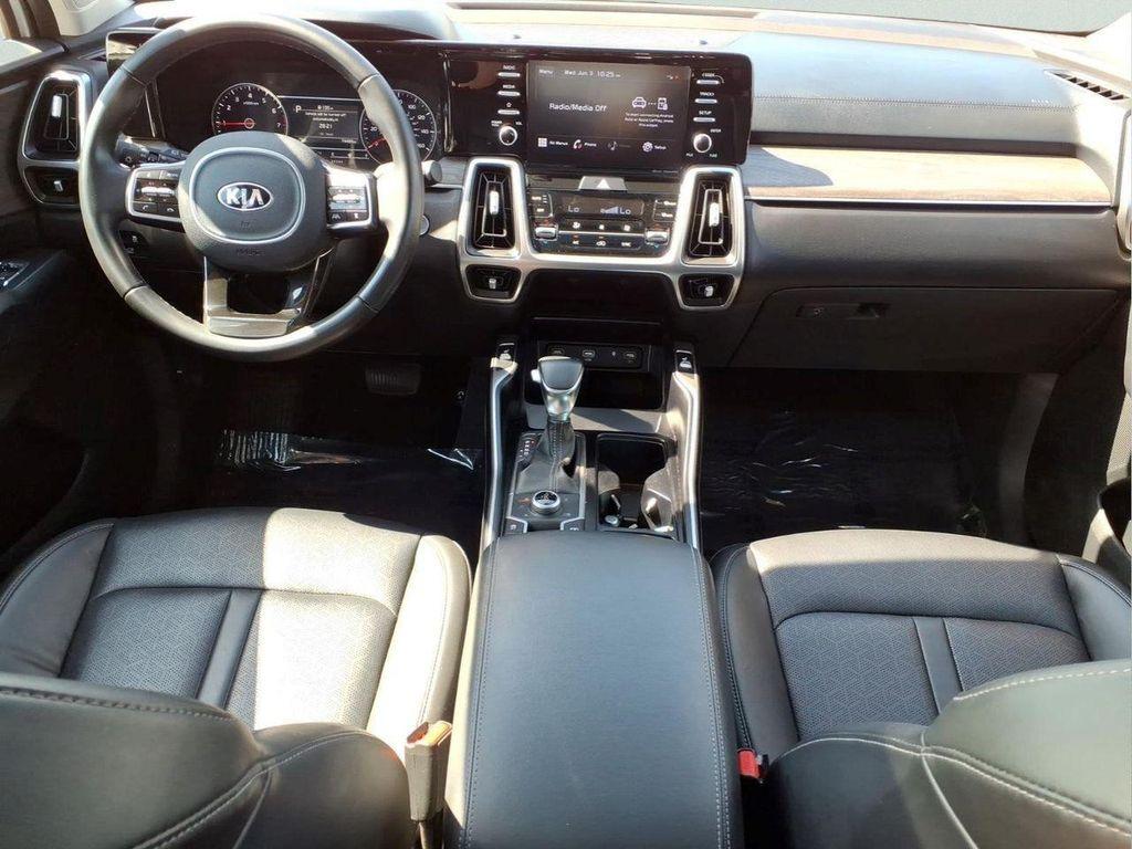 used 2021 Kia Sorento car, priced at $21,900