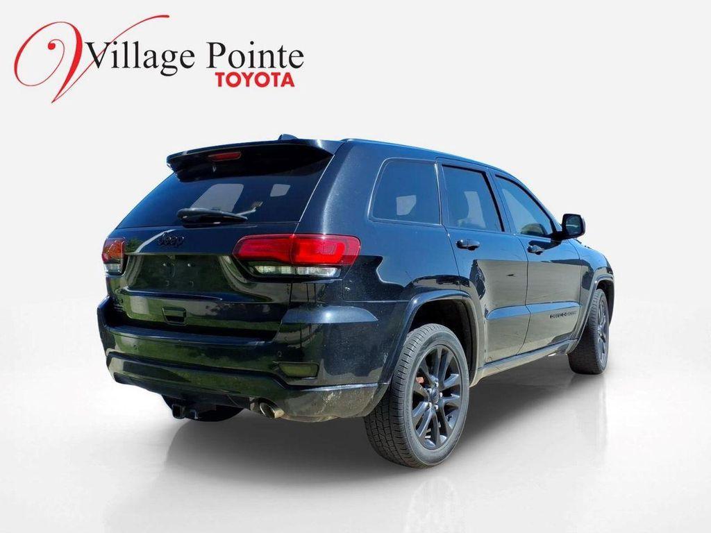 used 2017 Jeep Grand Cherokee car, priced at $11,900