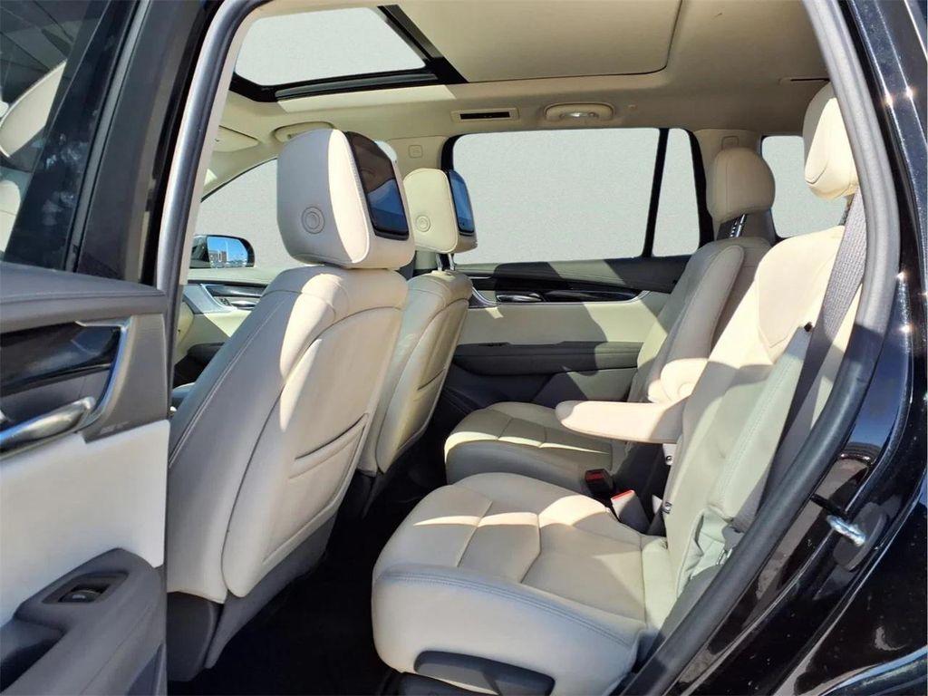 used 2020 Cadillac XT6 car, priced at $26,900